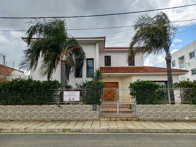 House in Agios Vasileios, Strovolos, Nicosia in Nicosia