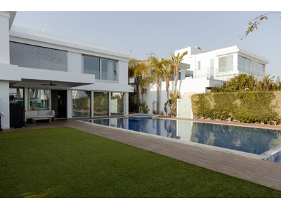 5 Bedroom House For Sale in a gated Beachfront resort in Larnaca