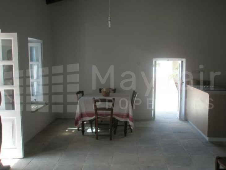 1 Bedroom Traditional Apartment