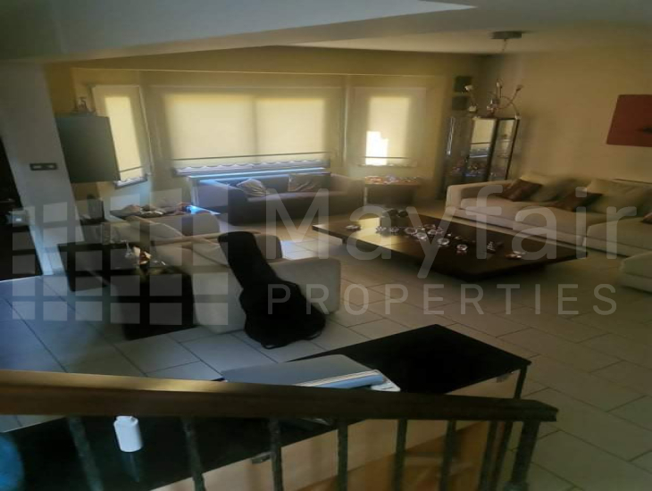 4 Bedroom Semi-Detached House