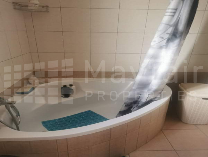 4 Bedroom Semi-Detached House