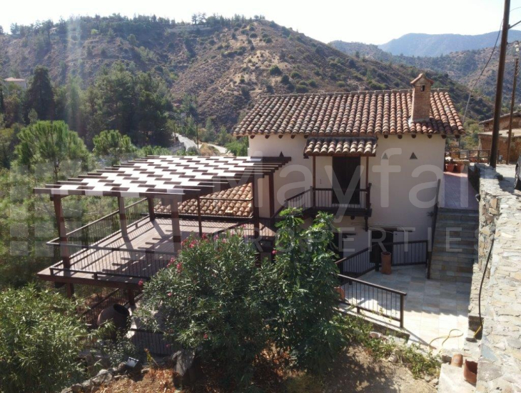 5 Bedroom Detached House