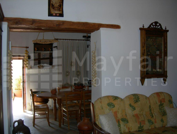 5 Bedroom Detached House