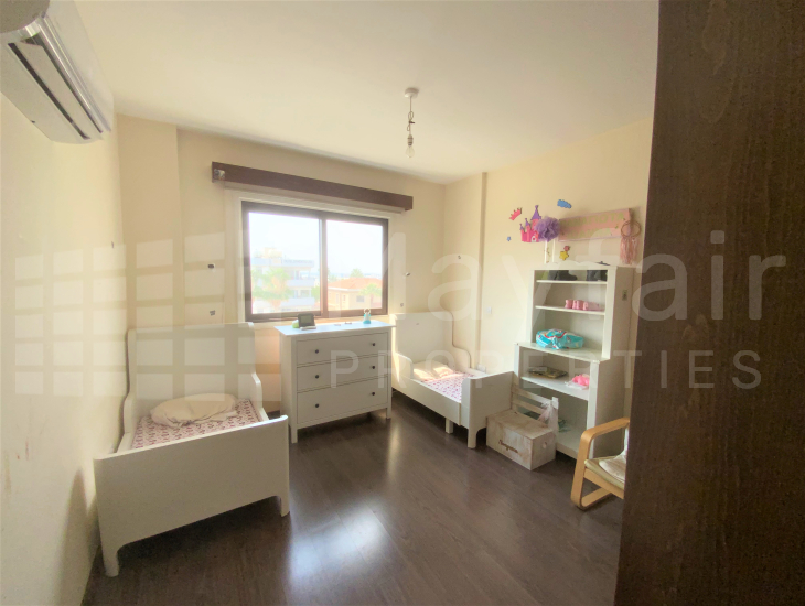 3 Bedroom Top floor Apartment 