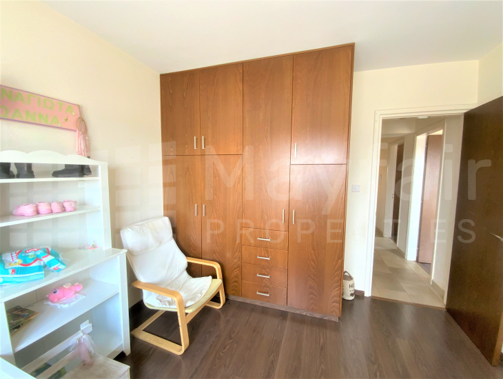 3 Bedroom Top floor Apartment 