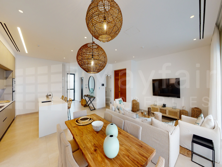 5 Bedroom Detached House