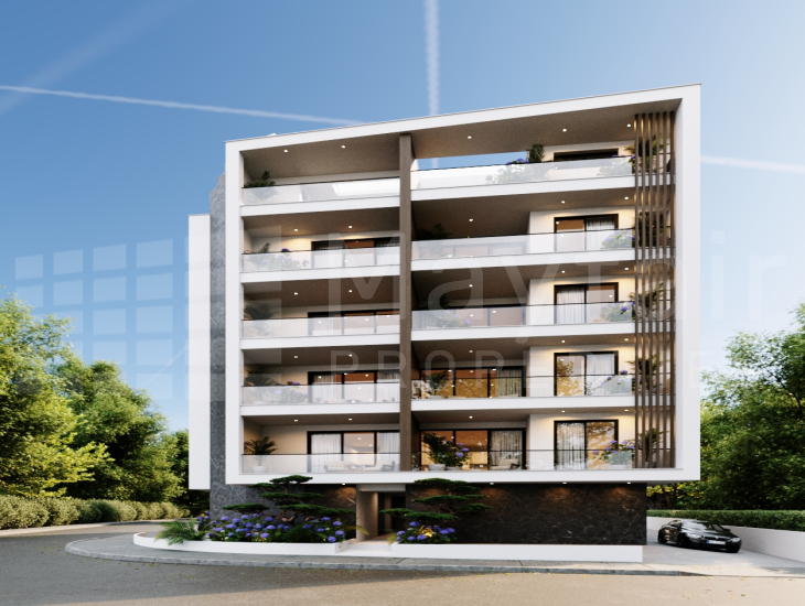 2Plus1 Bedroom Top Floor Apartment in Town Centre