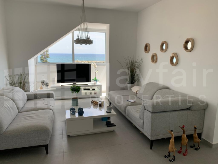 3 Bedroom Penthouse with Roof Garden 