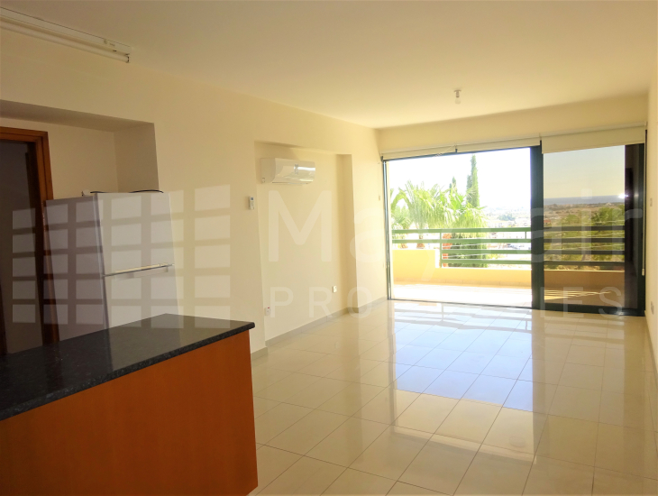 2-Bedroom Seaview Top-Floor Apartment in Oroklini for Sale