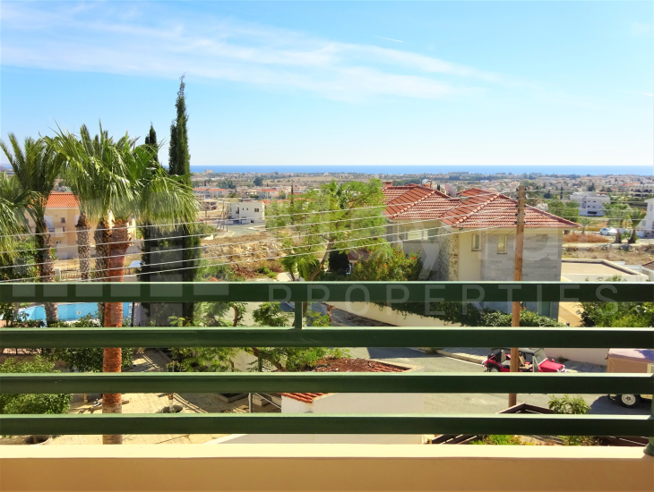 2-Bedroom Seaview Top-Floor Apartment in Oroklini for Sale