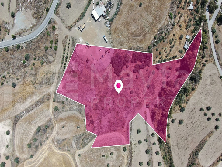 Share of a residential field in Analiontas, Nicosia