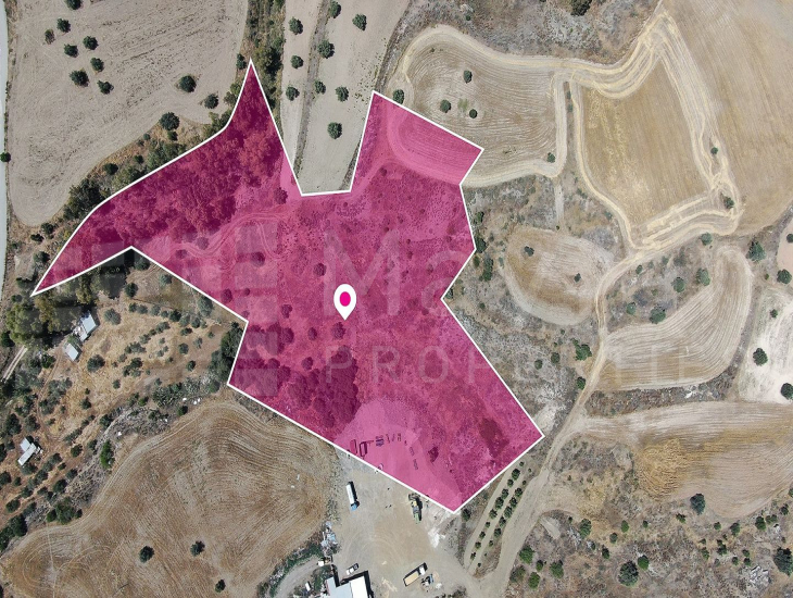 Share of a residential field in Analiontas, Nicosia