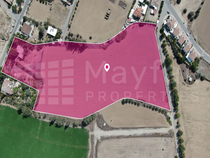 (Share) Field in Potamia, Nicosia