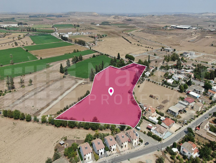 (Share) Field in Potamia, Nicosia