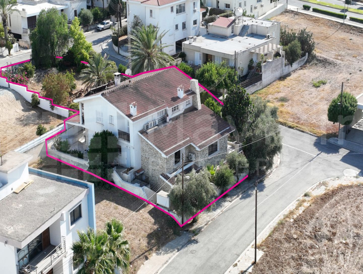Three Bedroom Villa and plot in Aglantzia, Nicosia