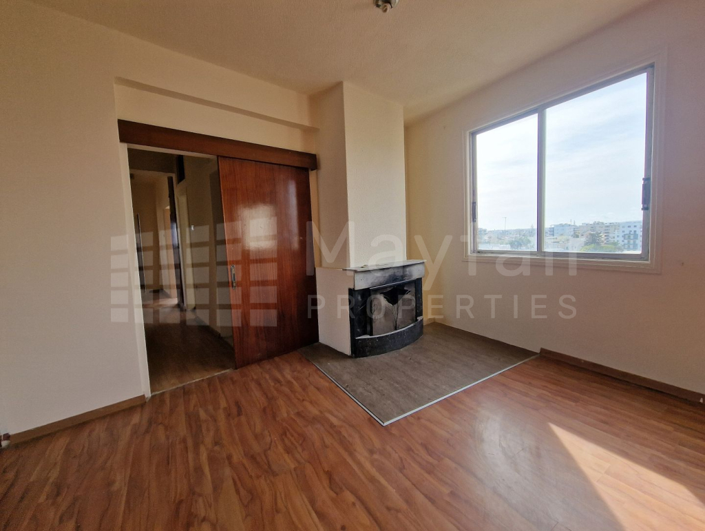 Three bedroom apartment in Chrysopolitissa, Larnaca