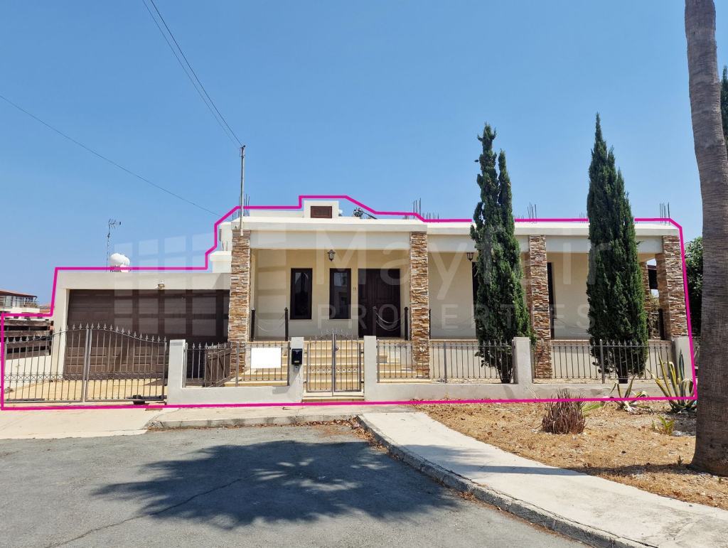 Two-storey detached house in Sotiros,Larnaca