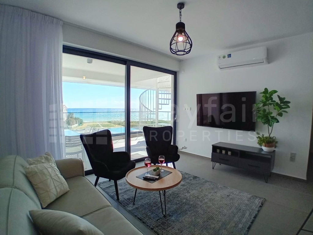2 Bedroom Apartment on the beach