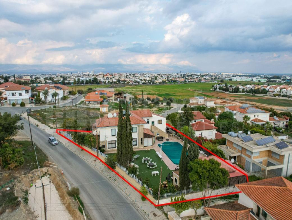 Two-storey house in Agios Vasilios, Strovolos, Nicosia
