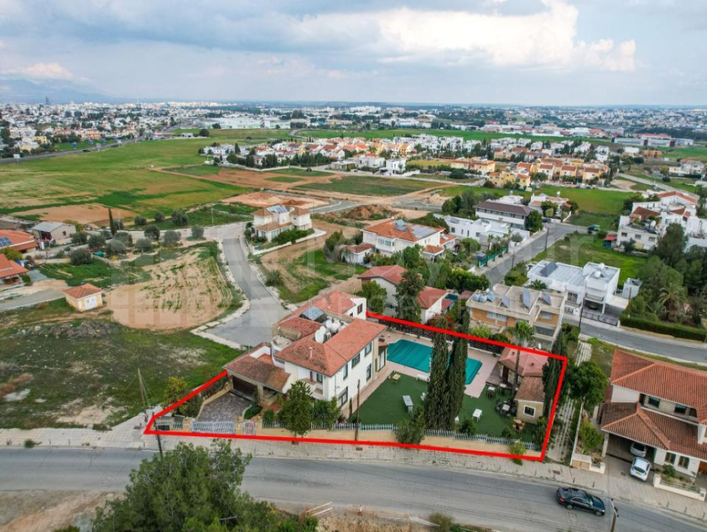 Two-storey house in Agios Vasilios, Strovolos, Nicosia