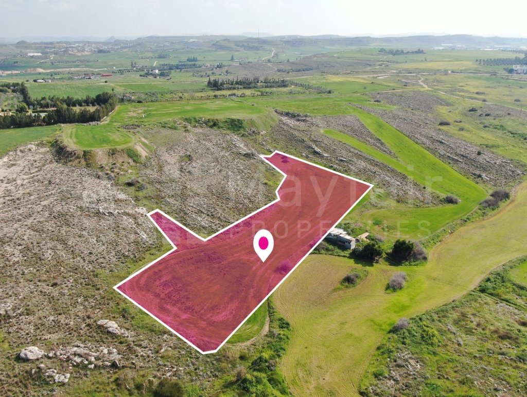 Residential field, Geri