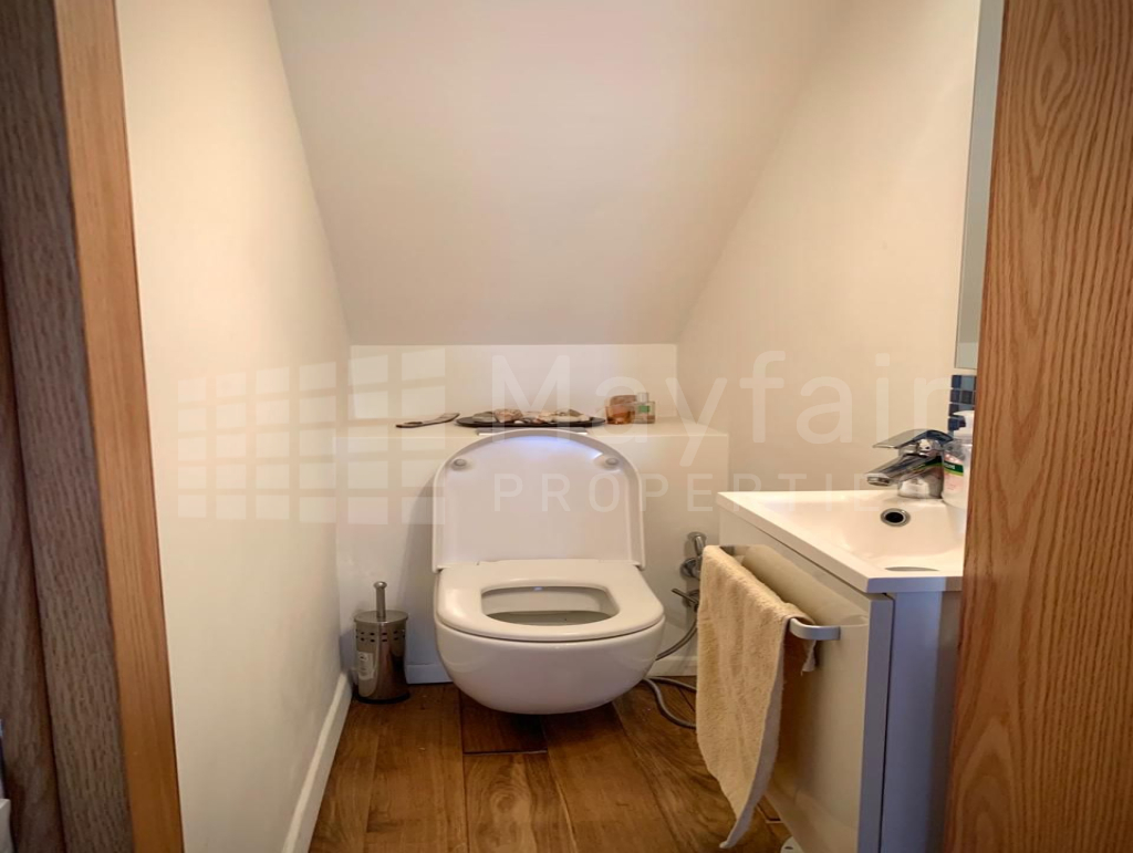 2 Bedroom Maisonette