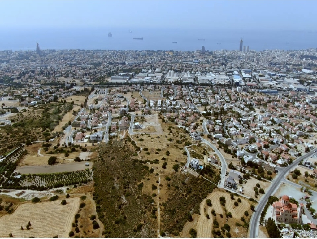 4 Bedroom Detached Houses For Sale in Limassol