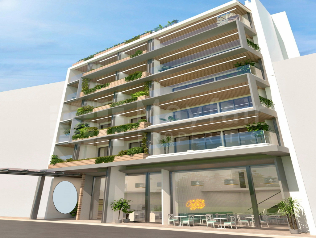 Key Ready 2 Bedroom Top-Floor Apartment in Town Center