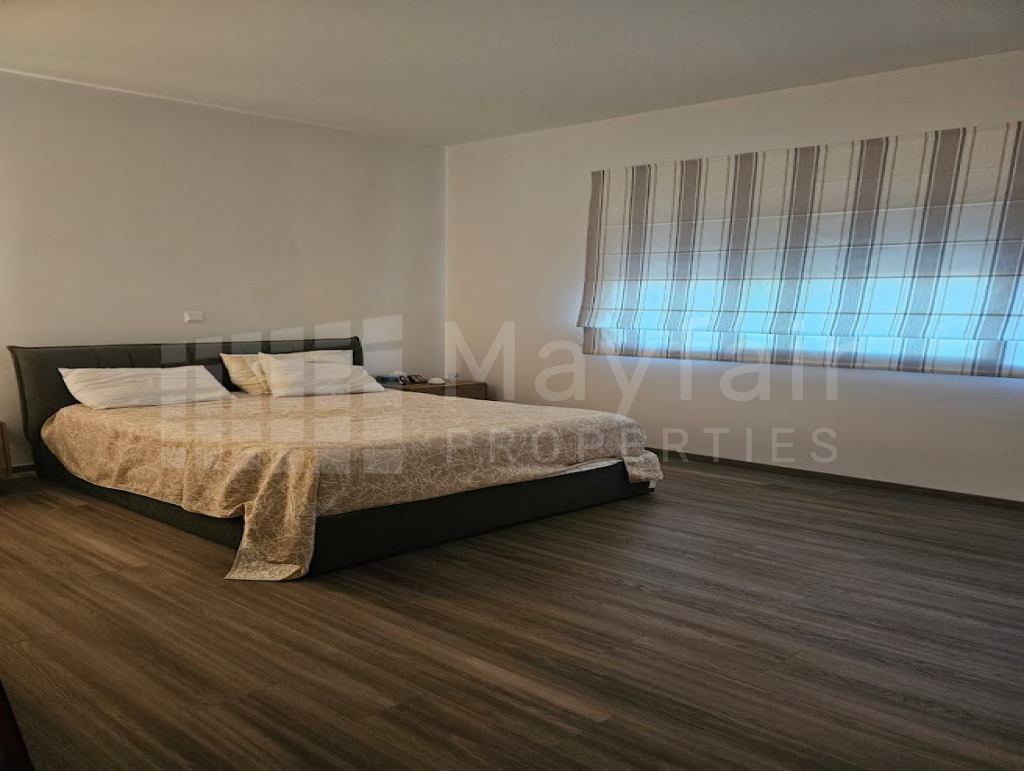 Detached Villa 