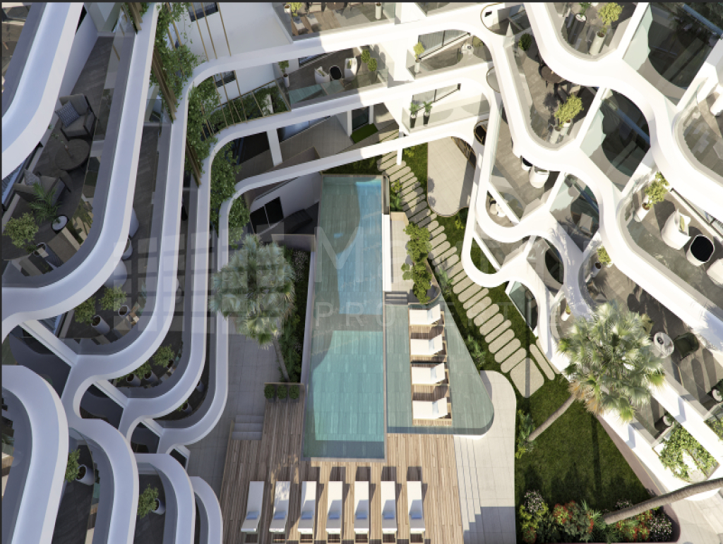 1 Bedroom Top-floor Apartment with Roof-garden near Spyrou Kyprianou