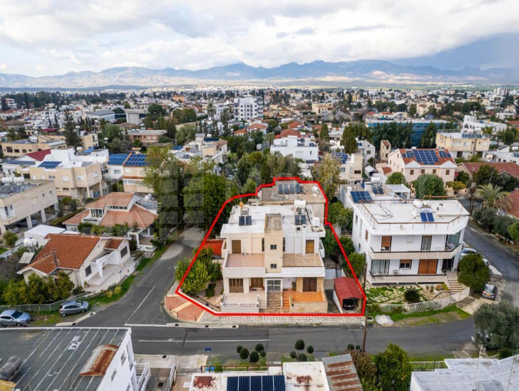 Two-storey house in Kaimakli, Nicosia