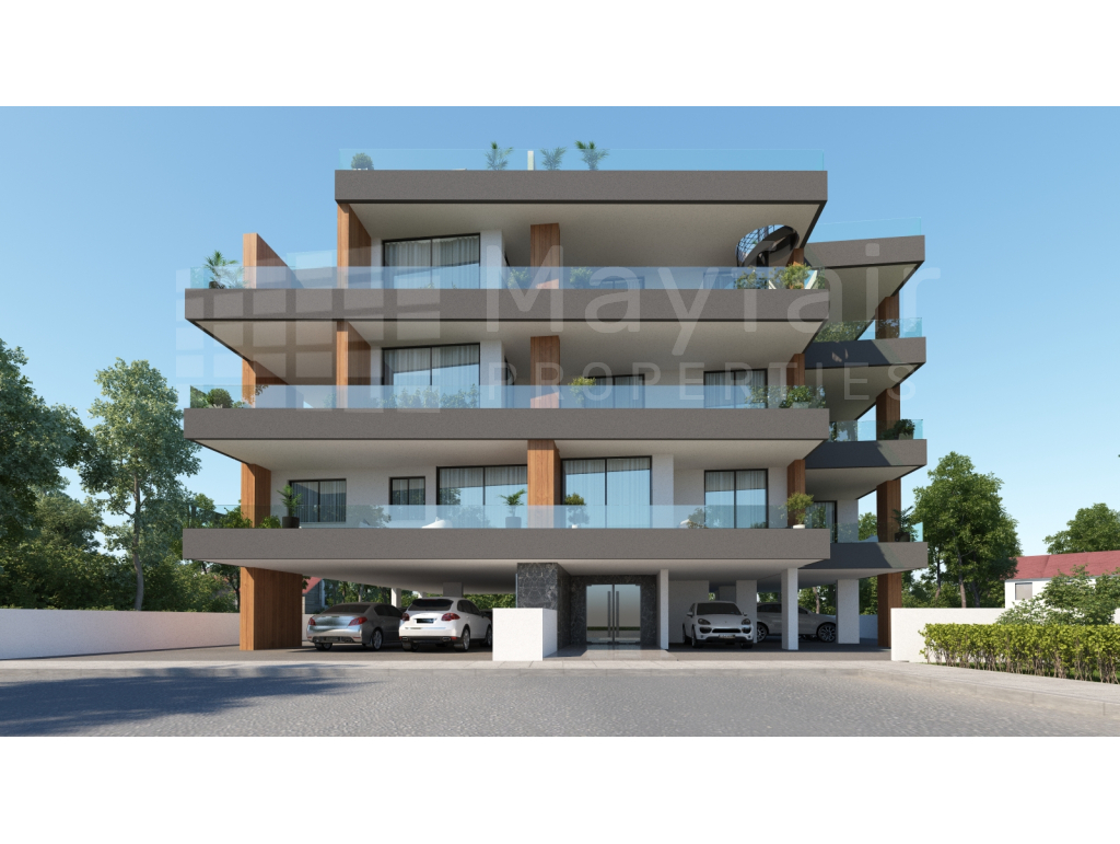 Two Bedroom Top-Floor Apartment with Roof-Garden near A. Papadopoulos Stadium