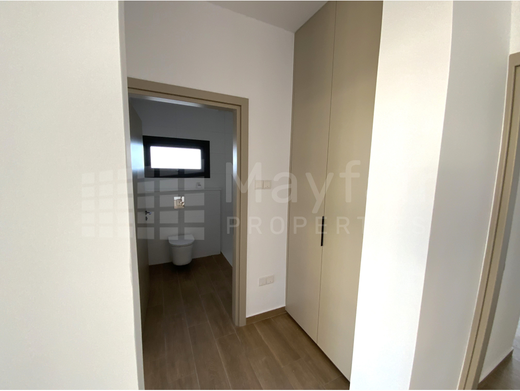Key Ready 2 Bedroom Apartment near New Hospital