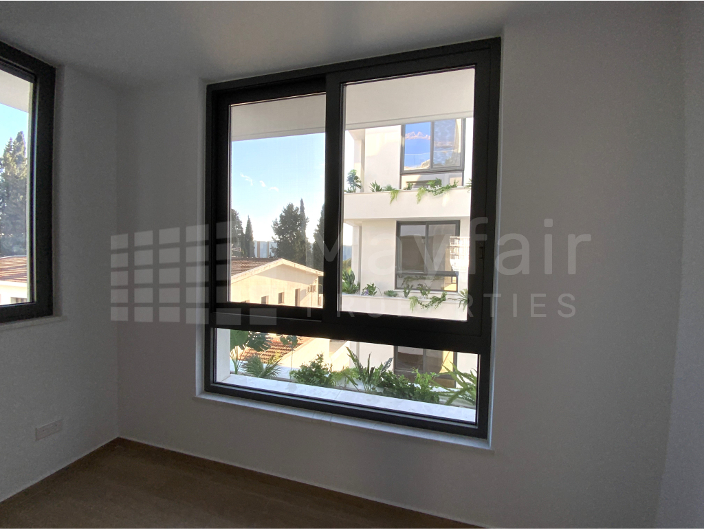 Key Ready 2 Bedroom Penthouse with Roof Garden