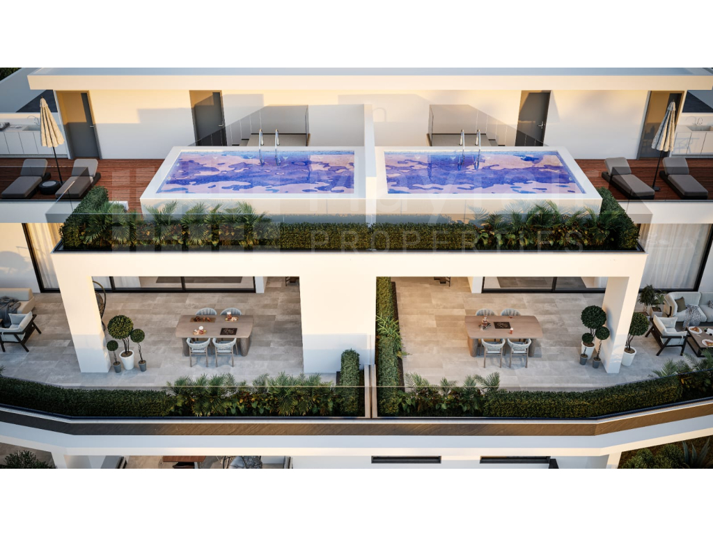 3 Bedroom Penthouse with Roof Garden and Private Pool