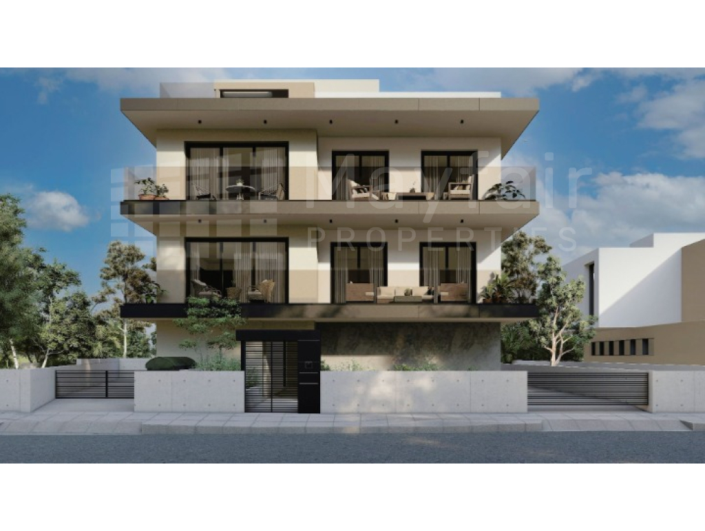 3 Bedroom Top Floor Apartment in Livadia For Sale