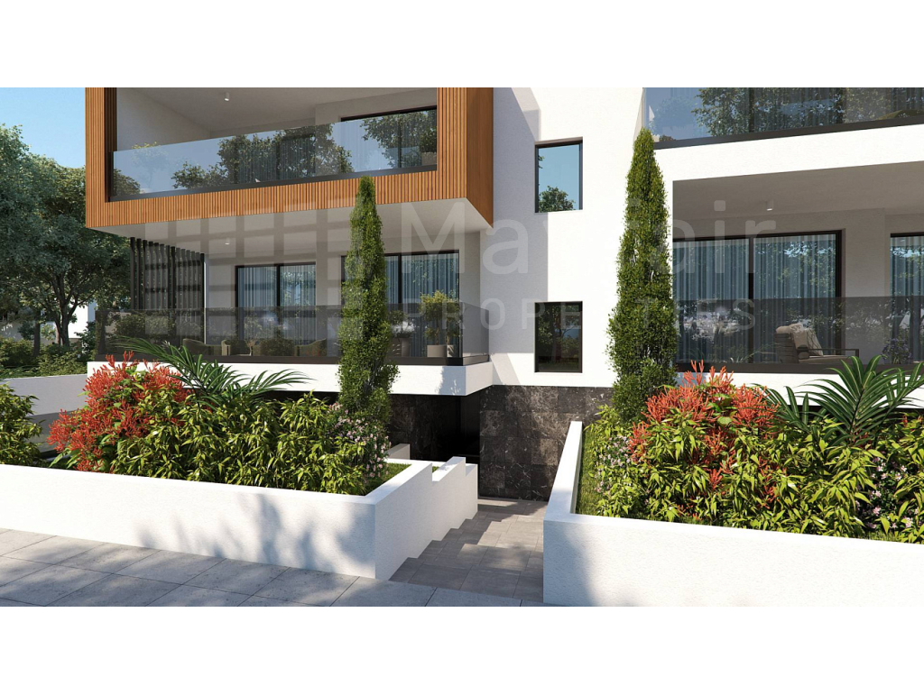 2 Bedroom Penthouse with Roof Garden For Sale in Livadia