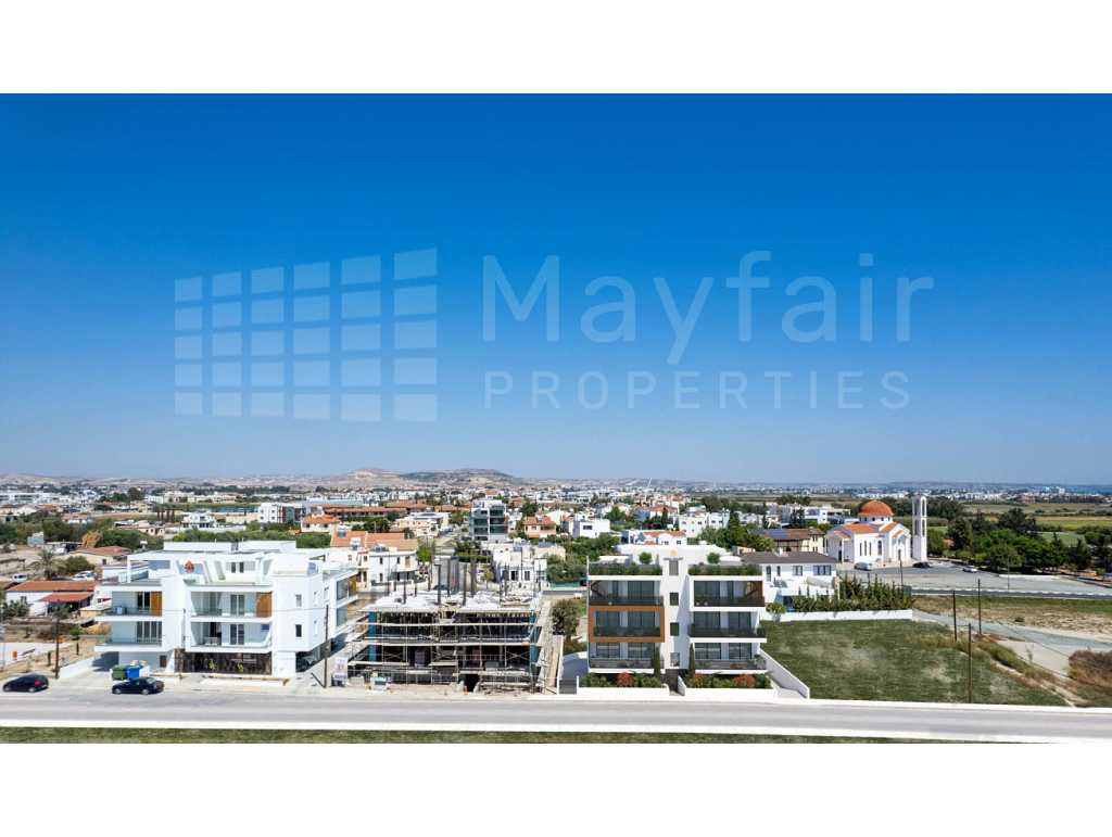 2 Bedroom Penthouse with Roof Garden For Sale in Livadia