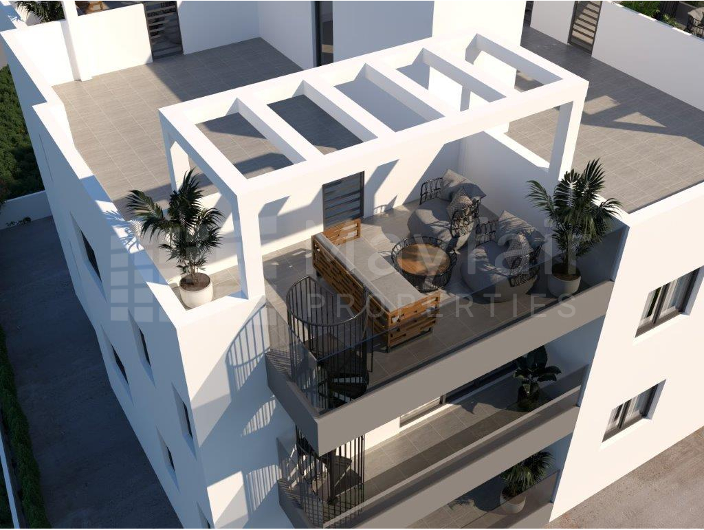 2 Bedroom Penthouse with Roof Garden For Sale in Kiti