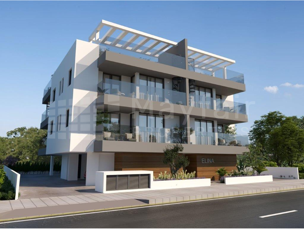 2 Bedroom Penthouse with Roof Garden For Sale in Kiti