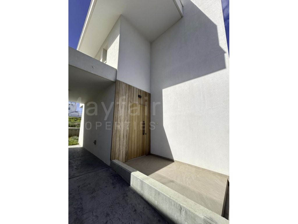 3 Bedroom Villa with Private Pool for Sale in Protaras
