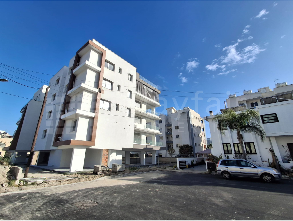 2 Bedroom Penthouse with Sea View in Port For Sale