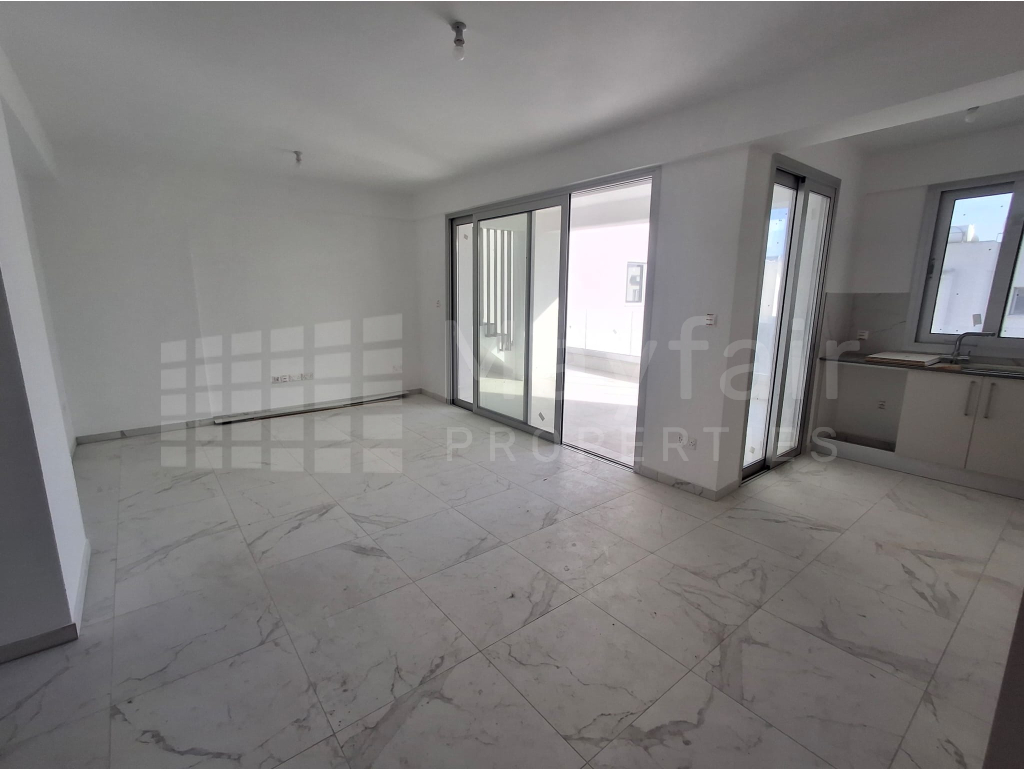 2 Bedroom Penthouse with Sea View in Port For Sale