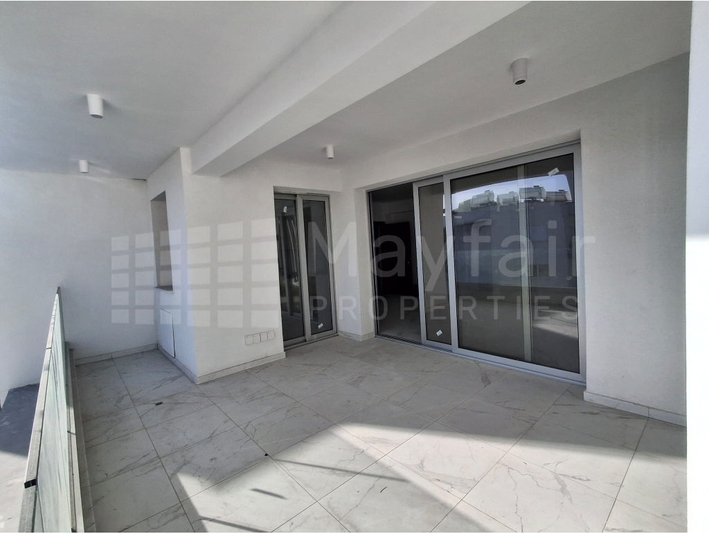 2 Bedroom Penthouse with Sea View in Port For Sale