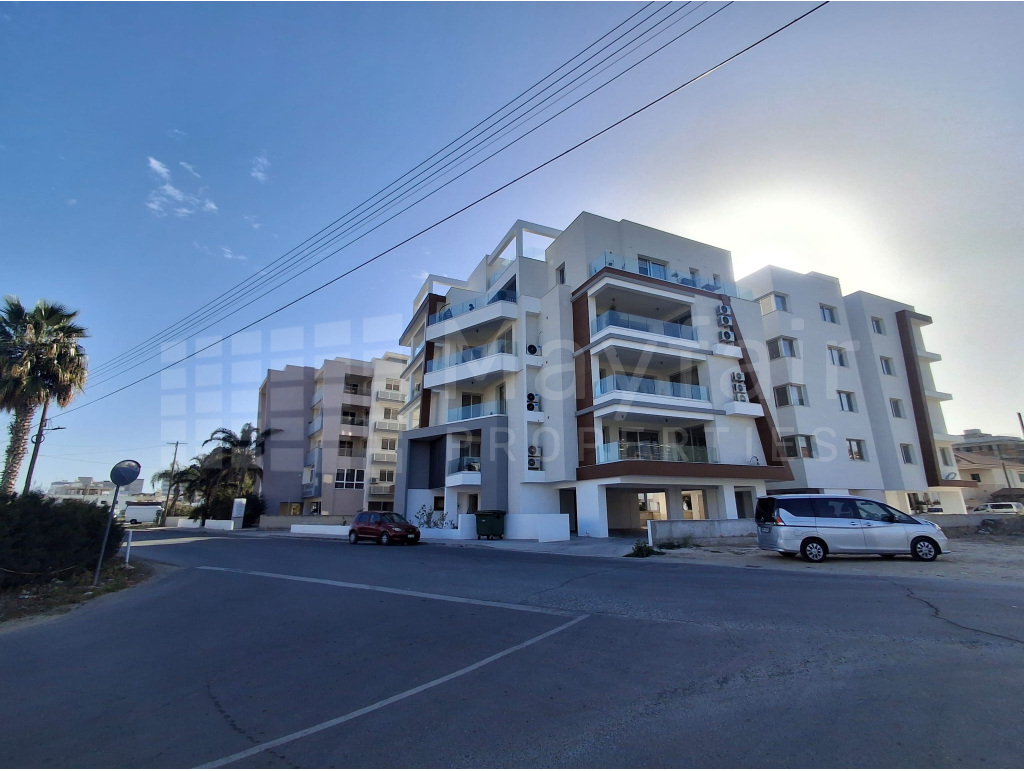 2 Bedroom Penthouse with Sea View in Port For Sale