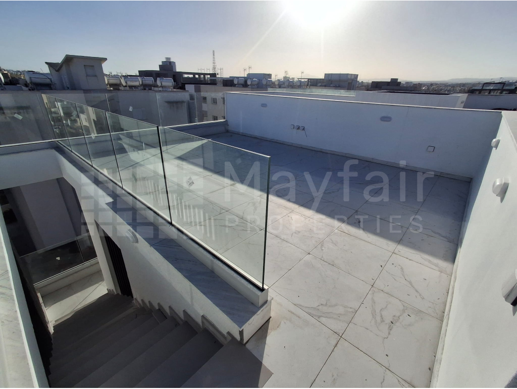 2 Bedroom Penthouse with Sea View in Port For Sale