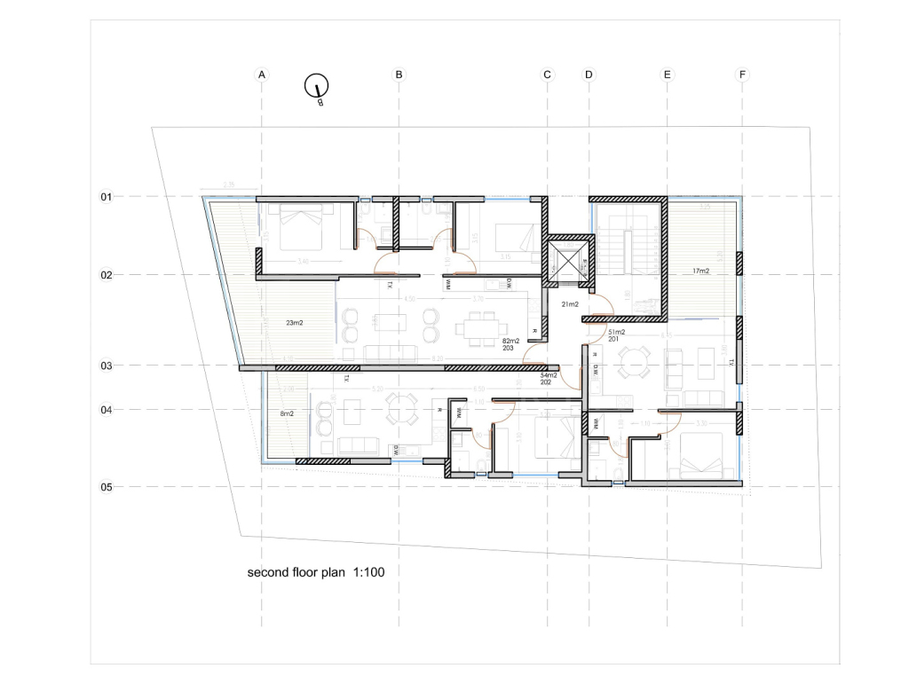 3 Bedroom Top Floor Apartment near Metropollis Mall For Sale