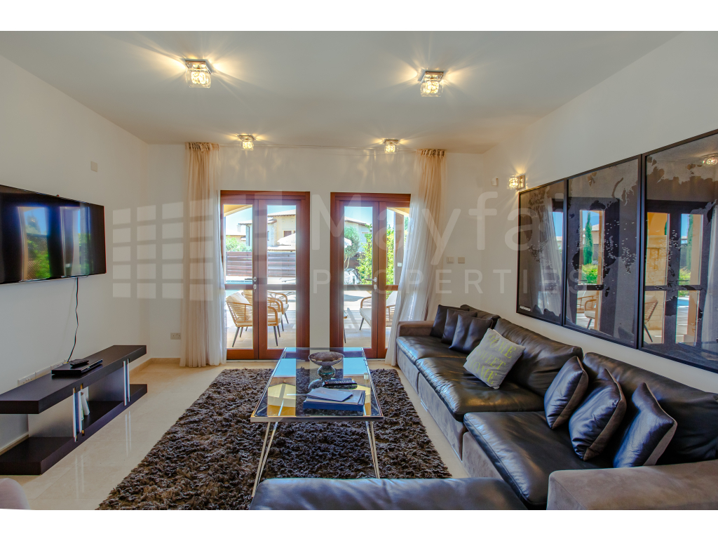 Luxury 3-Bedroom Sea View Villa in Alexander Heights, Aphrodite Hills