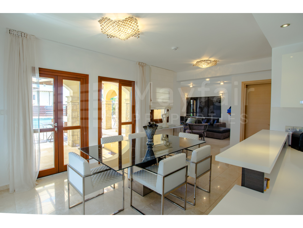 Luxury 3-Bedroom Sea View Villa in Alexander Heights, Aphrodite Hills