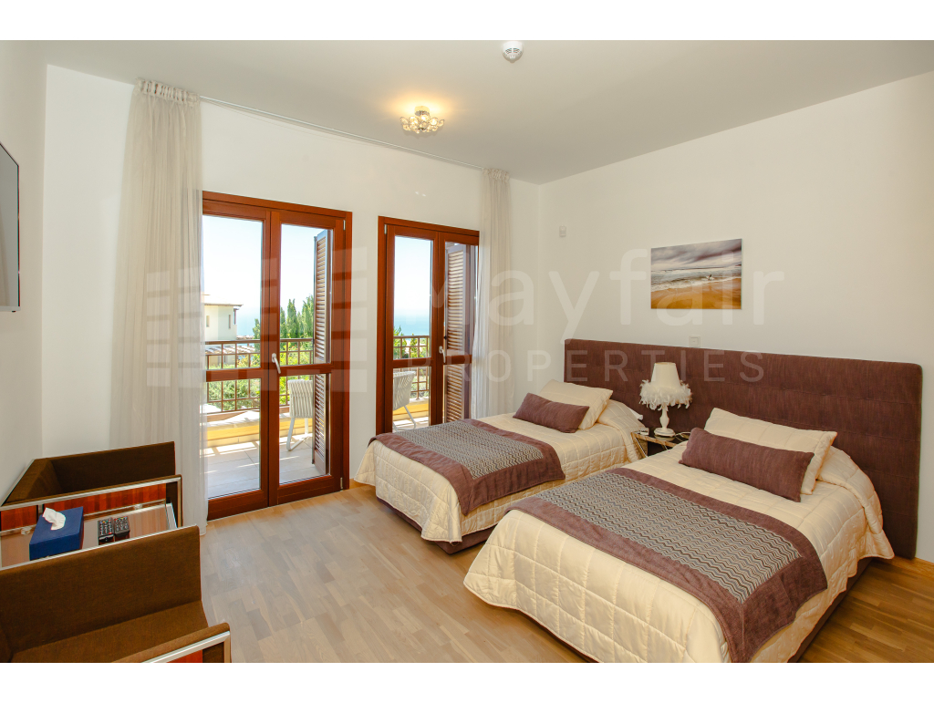 Luxury 3-Bedroom Sea View Villa in Alexander Heights, Aphrodite Hills